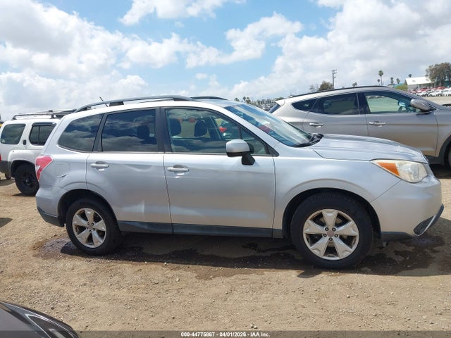 Subaru Forester 2.5i Premium 2015 JF2SJADC2FH822388 Image 13