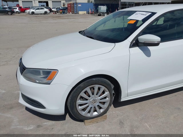 3VWD17AJ7EM302207 Volkswagen Jetta 1.8t Se