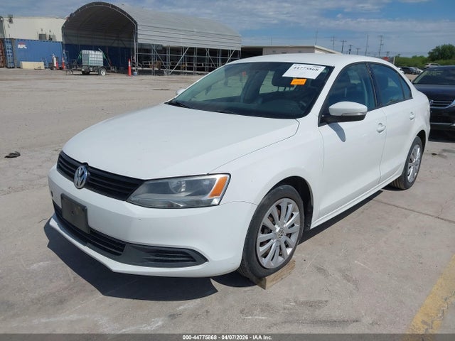 3VWD17AJ7EM302207 Volkswagen Jetta 1.8t Se