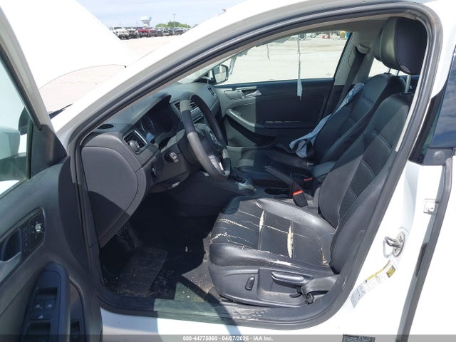 3VWD17AJ7EM302207 Volkswagen Jetta 1.8t Se
