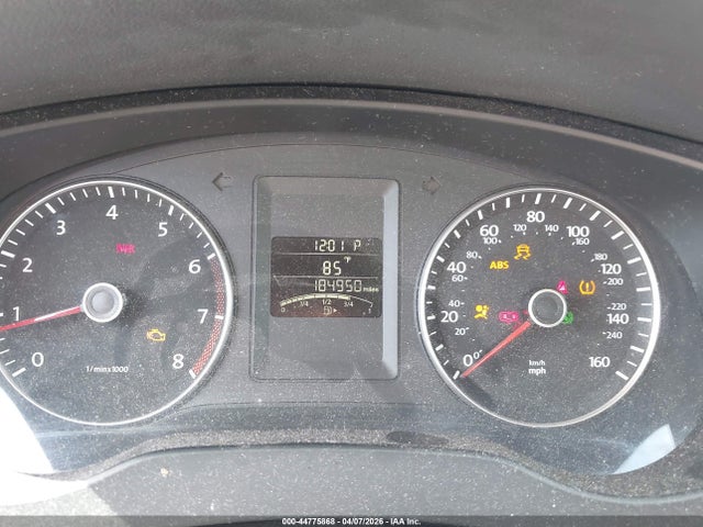 3VWD17AJ7EM302207 Volkswagen Jetta 1.8t Se