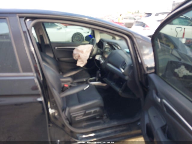 44775879 :رقم المزاد ، 3HGGK5H89FM742520 vin ، 2015 Honda Fit Ex/ex-l مزاد بيع