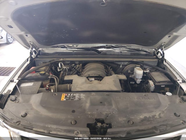 1GNSKGEC3KR343695 Chevrolet Suburban Ls