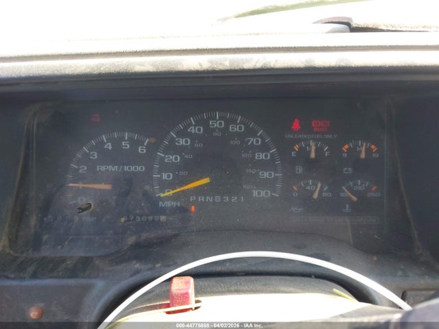 1998 Gmc Sierra 1500 Sl Wideside მანქანა იყიდება აუქციონზე, vin: 2GTEC19R4W1550528, აუქციონის ნომერი: 44775888