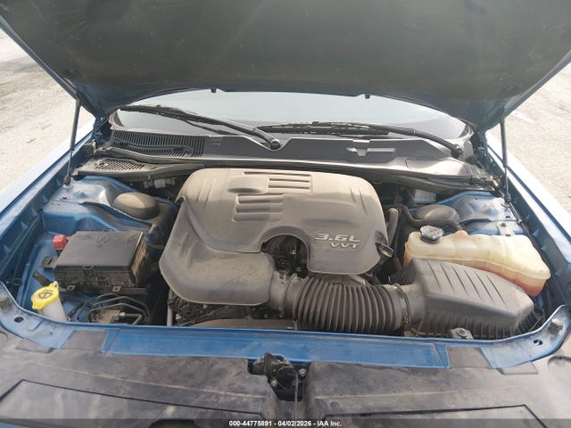 Продаж на аукціоні авто 2021 Dodge Challenger Sxt, vin: 2C3CDZAG5MH543240, номер лоту: 44775891