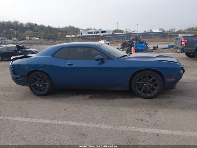 Продаж на аукціоні авто 2021 Dodge Challenger Sxt, vin: 2C3CDZAG5MH543240, номер лоту: 44775891