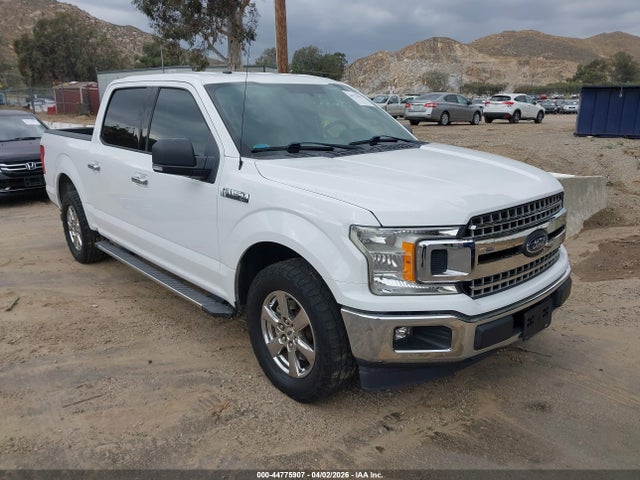 Ford F-150 Xlt 2018 1FTEW1CG3JFE77815 головне зображення