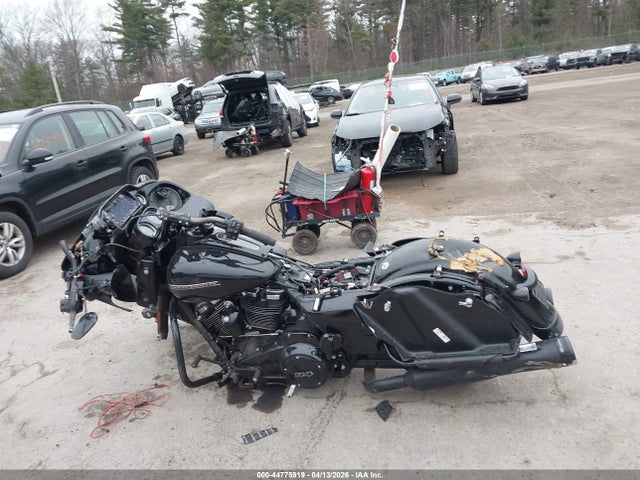 Harley-Davidson FLTRXS 2019 1HD1KTP16KB649404 Image 12