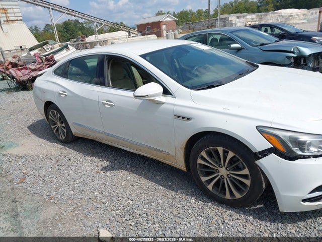 1G4ZP5SS7HU207189 Buick Lacrosse Essence