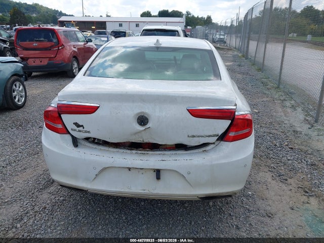 1G4ZP5SS7HU207189 Buick Lacrosse Essence