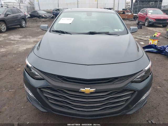 1G1ZD5ST7MF002159 Chevrolet Malibu Fwd Lt
