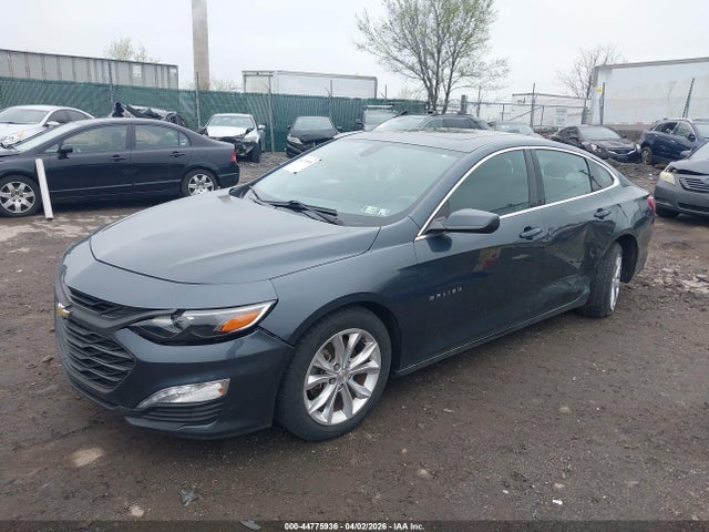 1G1ZD5ST7MF002159 Chevrolet Malibu Fwd Lt