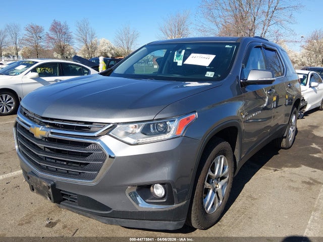 2018 Chevrolet Traverse 1lt მანქანა იყიდება აუქციონზე, vin: 1GNEVGKW7JJ155018, აუქციონის ნომერი: 44775941