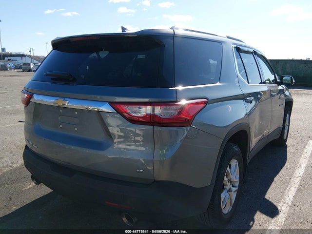 2018 Chevrolet Traverse 1lt მანქანა იყიდება აუქციონზე, vin: 1GNEVGKW7JJ155018, აუქციონის ნომერი: 44775941