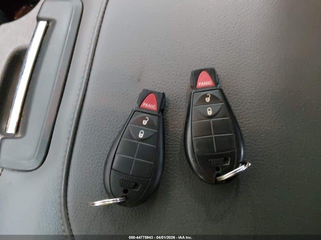 2017 RAM 1500 1C6RR7KG4HS766093 Photo 10