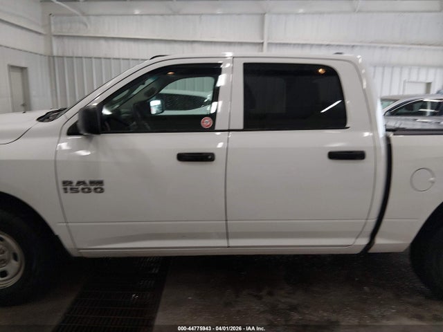 1C6RR7KG4HS766093 RAM 1500 Tradesman 4x4 5&#039;7 Box