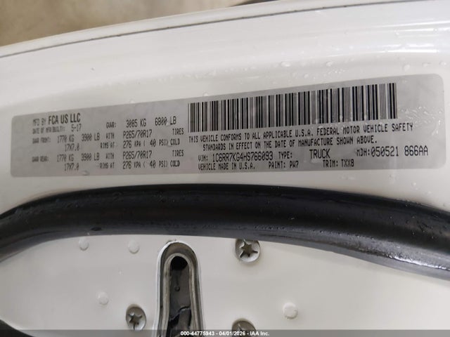 2017 RAM 1500 1C6RR7KG4HS766093 Photo 8