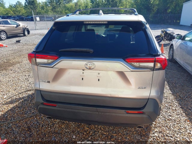 2T3W1RFV5PC214956 Toyota Rav4 Xle