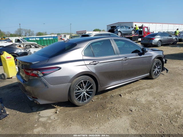 44775976 :رقم المزاد ، 4T1G11AK9RU844329 vin ، 2024 Toyota Camry Se مزاد بيع