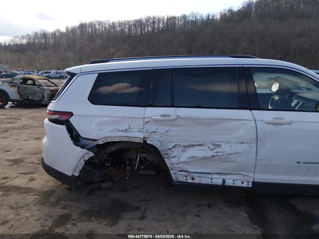 2023 Jeep Grand Cherokee L Laredo 4x4 მანქანა იყიდება აუქციონზე, vin: 1C4RJKAG8P8800231, აუქციონის ნომერი: 44775978