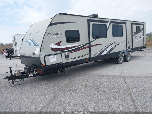 4YDT32925HK410732 Keystone Passport