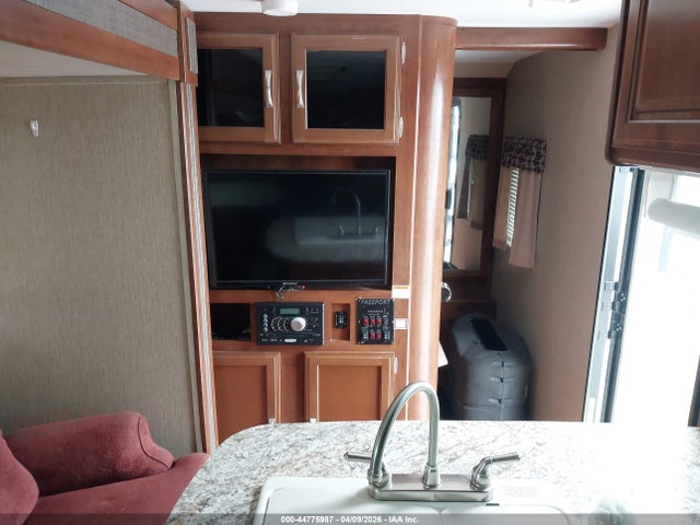 4YDT32925HK410732 Keystone Passport