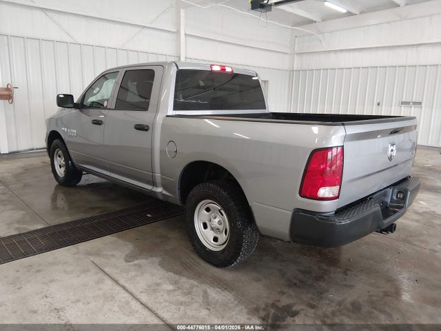 3C6RR7KT1LG253798 RAM 1500 Classic Tradesman 4x4 5&#039;7 Box