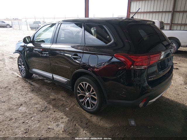 44776017 :رقم المزاد ، JA4AZ3A39GZ013088 vin ، 2016 Mitsubishi Outlander Se مزاد بيع