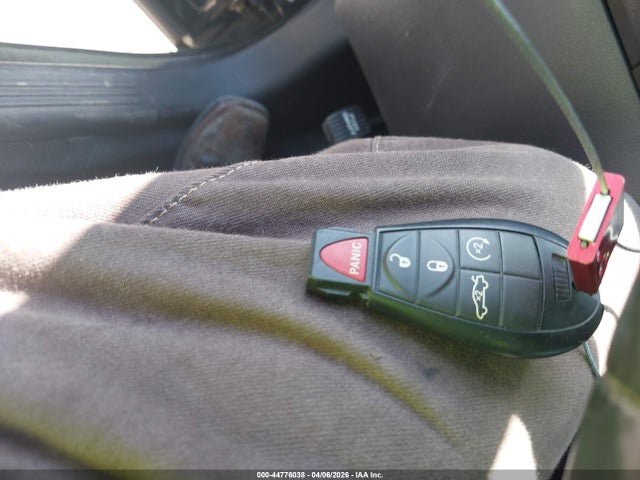 44776038 :رقم المزاد ، 2C3CDYBT2CH176379 vin ، 2012 Dodge Challenger R/t مزاد بيع