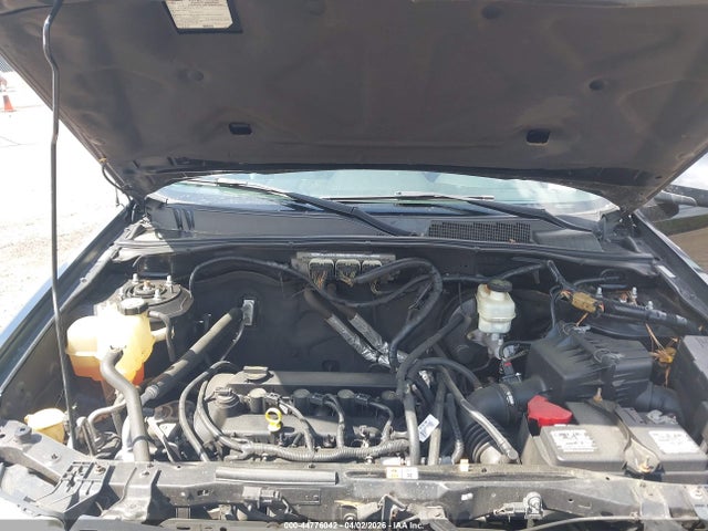 44776042 :رقم المزاد ، 1FMCU04789KC03031 vin ، 2009 Ford Escape Limited مزاد بيع