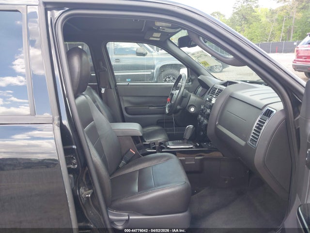 44776042 :رقم المزاد ، 1FMCU04789KC03031 vin ، 2009 Ford Escape Limited مزاد بيع
