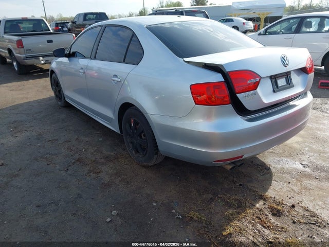 Продаж на аукціоні авто 2014 Volkswagen Jetta 2.0l S, vin: 3VW2K7AJ8EM428306, номер лоту: 44776045