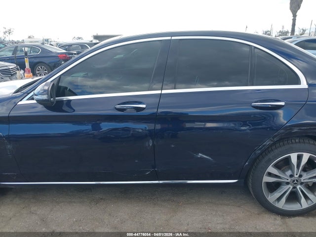 Продаж на аукціоні авто 2018 Mercedes-benz C 300 4matic, vin: 55SWF4KB7JU239898, номер лоту: 44776054