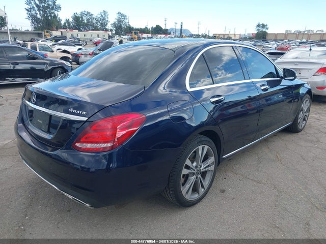 2018 MERCEDES-BENZ C 300 55SWF4KB7JU239898 Photo 3