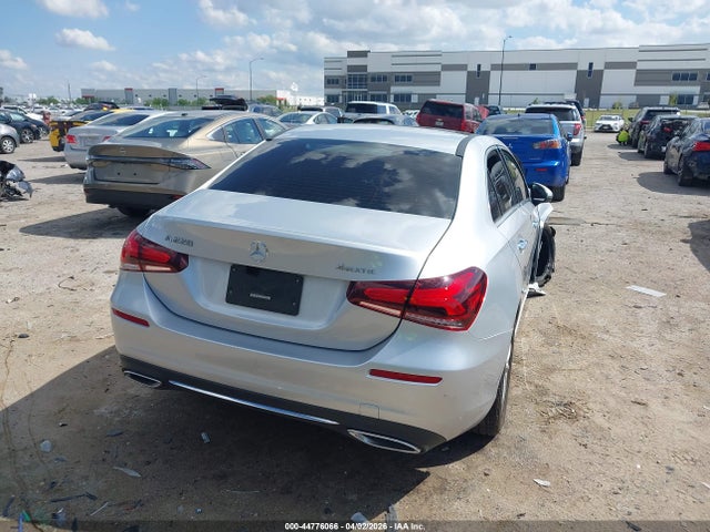 44776066 :رقم المزاد ، W1K3G4FB3MJ294539 vin ، 2021 Mercedes-benz A 220 4matic مزاد بيع