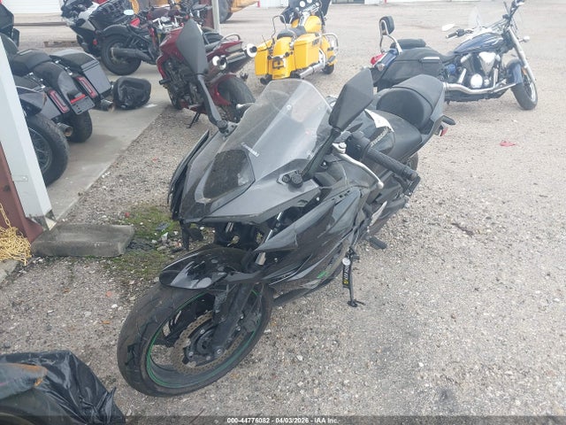 2025 Kawasaki Ex650 R მანქანა იყიდება აუქციონზე, vin: ML5EXER1XSDAE1766, აუქციონის ნომერი: 44776082