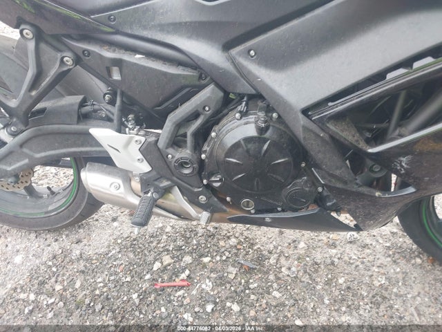 2025 Kawasaki Ex650 R მანქანა იყიდება აუქციონზე, vin: ML5EXER1XSDAE1766, აუქციონის ნომერი: 44776082