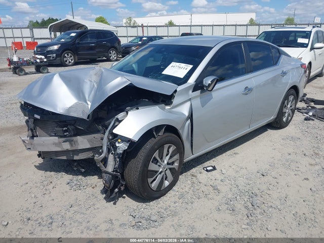 44776114 :رقم المزاد ، 1N4BL4BV5MN394304 vin ، 2021 Nissan Altima S Fwd مزاد بيع