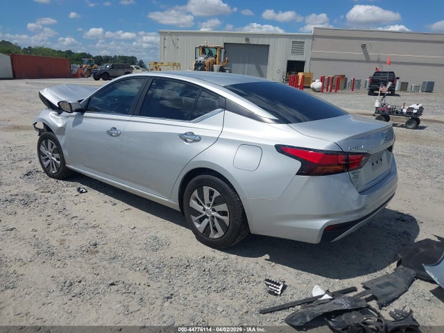 44776114 :رقم المزاد ، 1N4BL4BV5MN394304 vin ، 2021 Nissan Altima S Fwd مزاد بيع