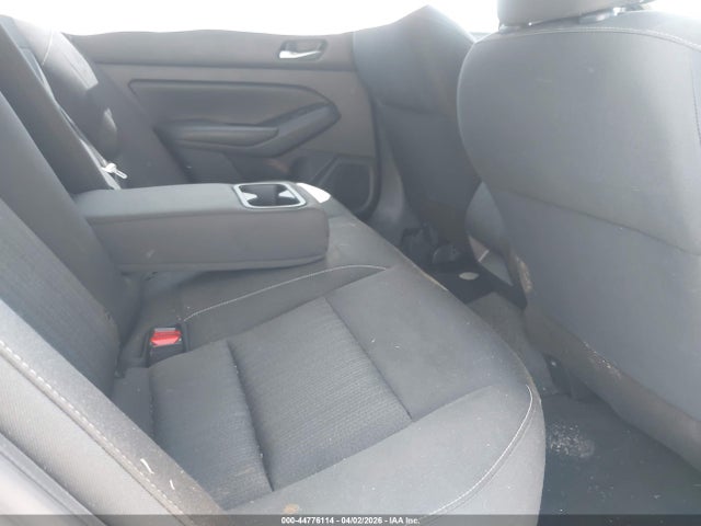 44776114 :رقم المزاد ، 1N4BL4BV5MN394304 vin ، 2021 Nissan Altima S Fwd مزاد بيع