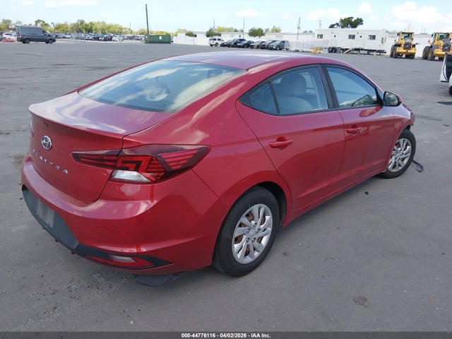 2019 Hyundai Elantra Se მანქანა იყიდება აუქციონზე, vin: KMHD74LF6KU851294, აუქციონის ნომერი: 44776116