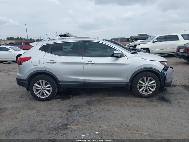 2019 Nissan Rogue Sport Sv მანქანა იყიდება აუქციონზე, vin: JN1BJ1CP6KW242301, აუქციონის ნომერი: 44776121
