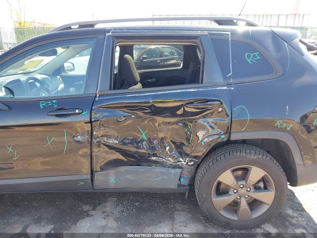 2017 JEEP CHEROKEE 1C4PJMCSXHW545552 Photo 5