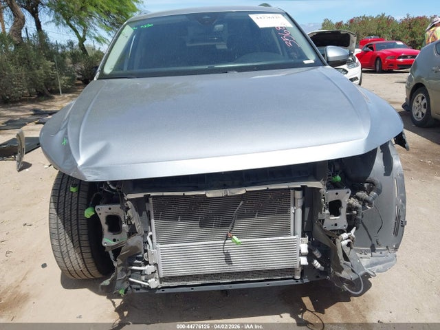 3VV3B7AX9NM060943 Volkswagen Tiguan 2.0t Se