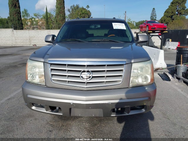 44776129 :رقم المزاد ، 1GYEK63N43R312746 vin ، 2003 Cadillac Escalade Standard مزاد بيع