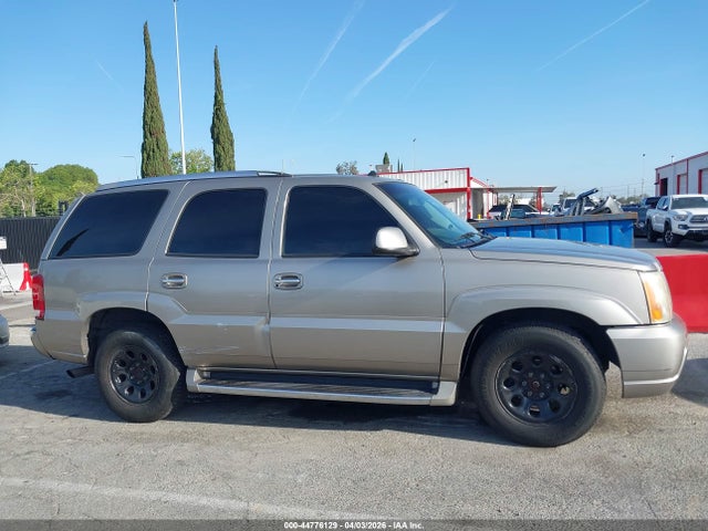 44776129 :رقم المزاد ، 1GYEK63N43R312746 vin ، 2003 Cadillac Escalade Standard مزاد بيع