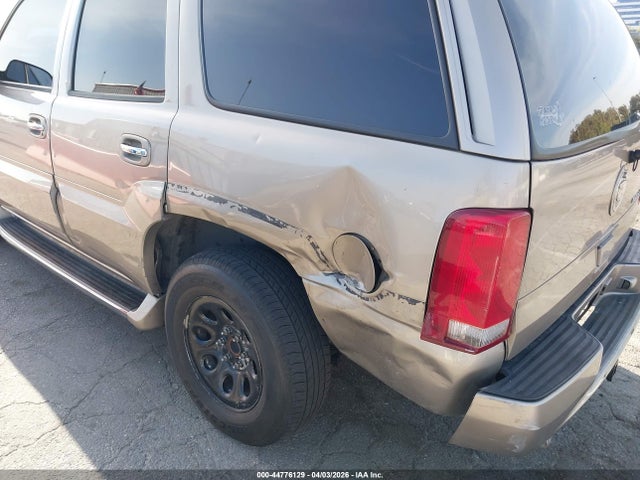 44776129 :رقم المزاد ، 1GYEK63N43R312746 vin ، 2003 Cadillac Escalade Standard مزاد بيع