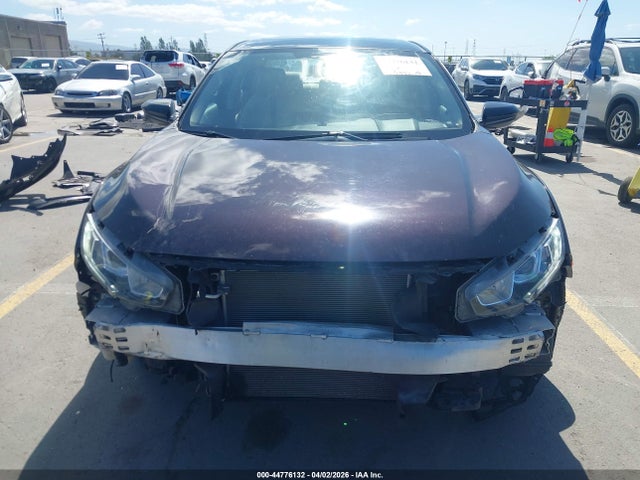 19XFC2F7XJE208218 Honda CIVIC EX