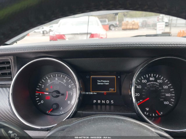 Продажа на аукционе авто 2016 Ford Mustang V6, vin: 1FA6P8AM1G5270881, номер лота: 44776136