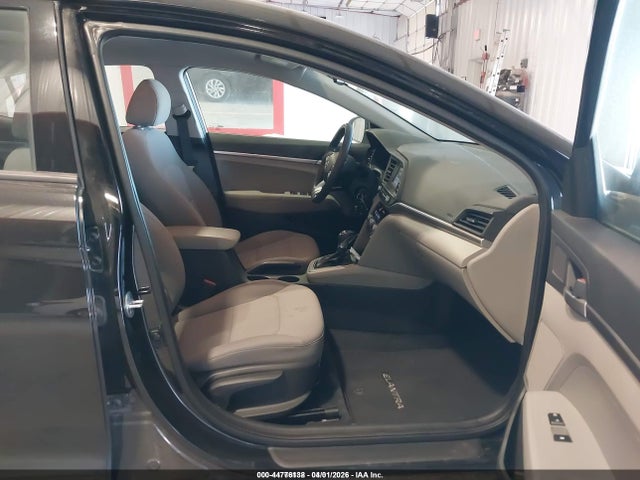 5NPD74LF8LH601832 Hyundai ELANTRA SE